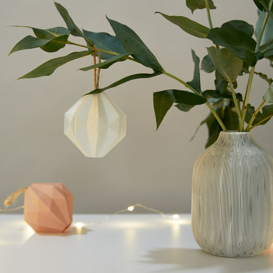 Simple Origami Christmas Bauble