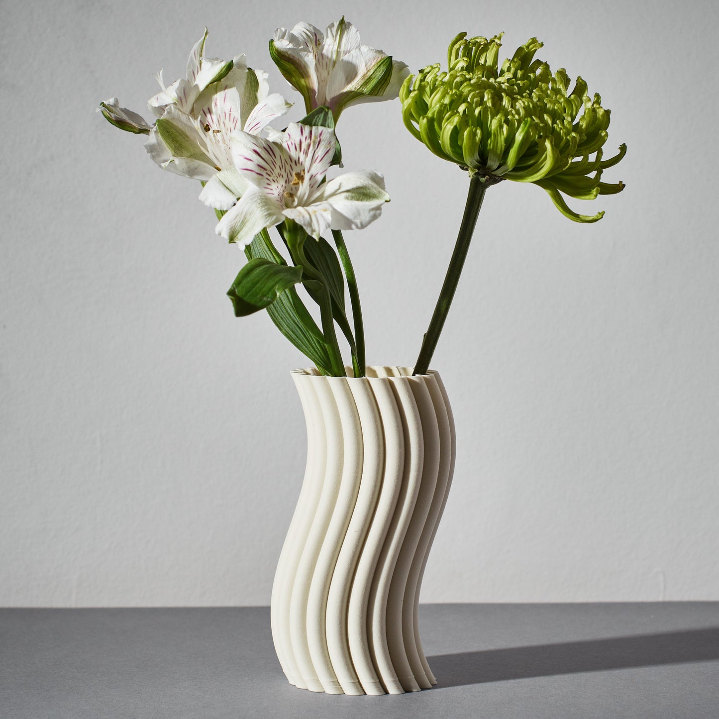 Curved column vase